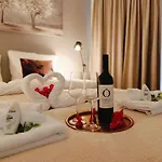 Op De Veluwe Met Privé Jacuzzi En Bar! * Ermelo