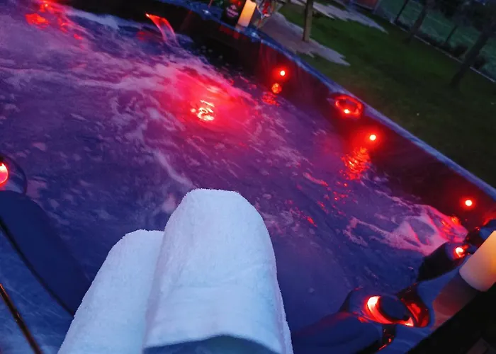 Op De Veluwe Met Privé Jacuzzi En Bar! * Ermelo