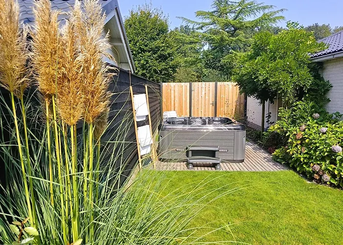 Op De Veluwe Met Privé Jacuzzi En Bar! Vakantiehuis