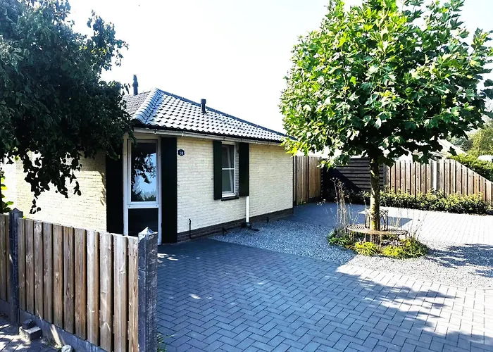 Op De Veluwe Met Privé Jacuzzi En Bar! Vakantiehuis Ermelo