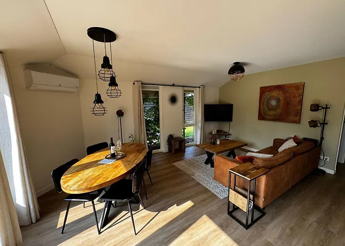 Vakantiehuis Op De Veluwe Met Privé Jacuzzi En Bar! *